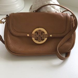 Tory Burch crossbody purse